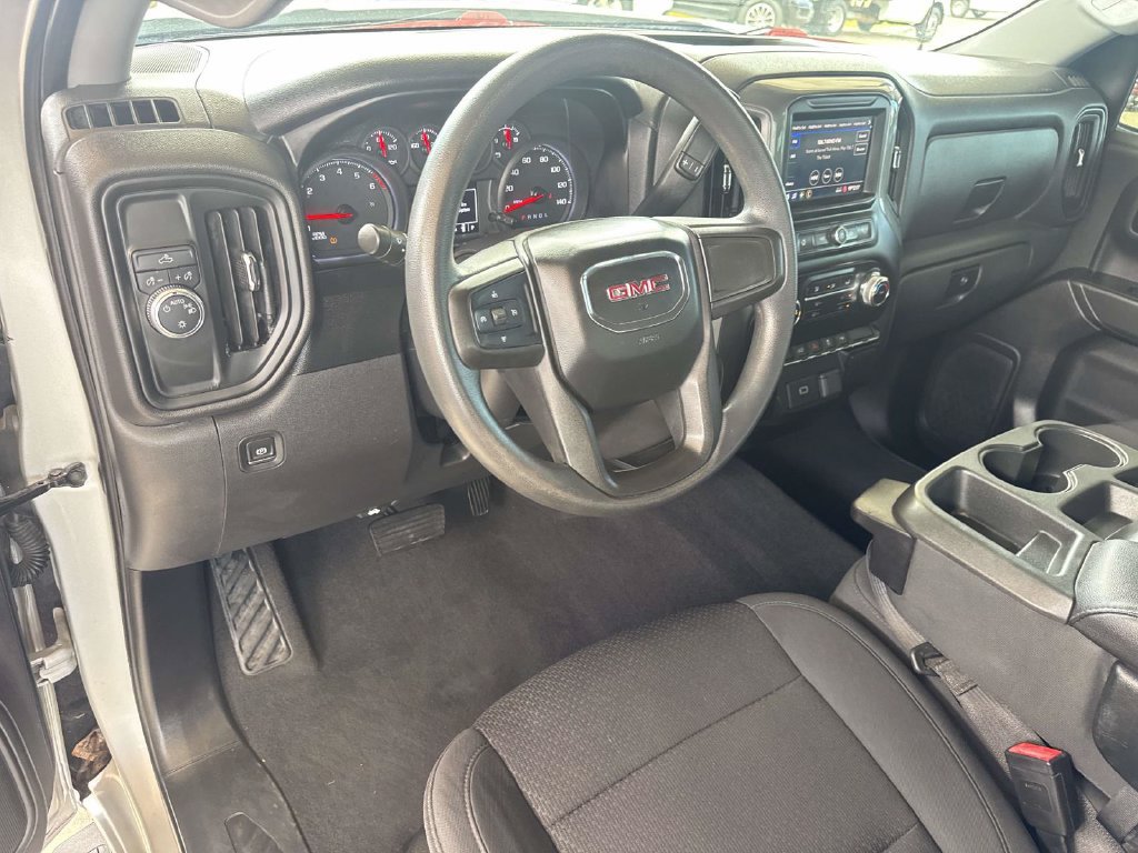 Used 2020 GMC Sierra 1500 2WD Crew Cab w/ Sierra Value Package image 19