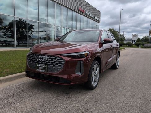 New 2025 Audi Q5 Premium Plus image 24