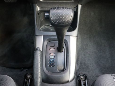 Used 2005 Toyota RAV4 4WD image 34