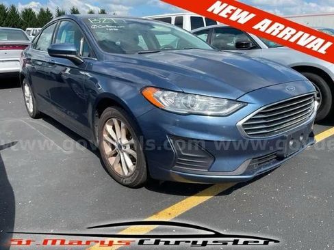 Used 2019 Ford Fusion SE FWD image 1
