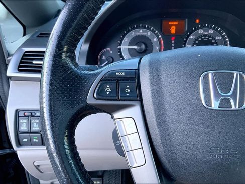 Used 2014 Honda Odyssey Touring image 22