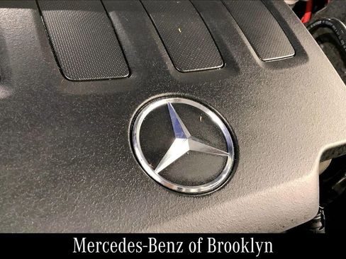 Certified 2021 Mercedes-Benz GLB 250 4MATIC image 35