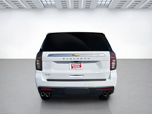 Used 2023 Chevrolet Suburban High Country image 5