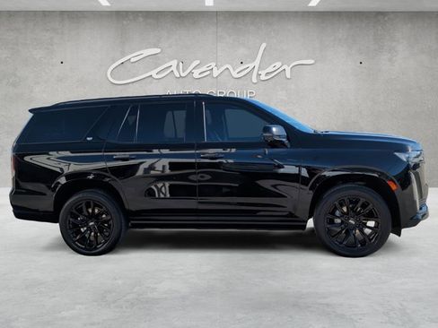 Certified 2023 Cadillac Escalade Sport Platinum w/ LPO, ONYX Package image 18