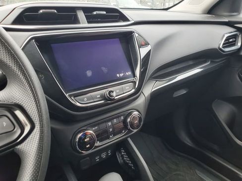 Used 2023 Chevrolet TrailBlazer LT w/ Convenience Package image 28