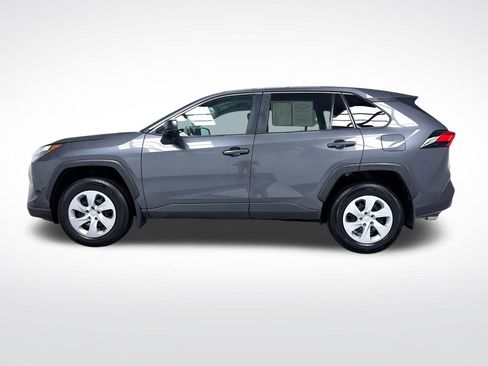 Certified 2023 Toyota RAV4 LE AWD/4WD image 4