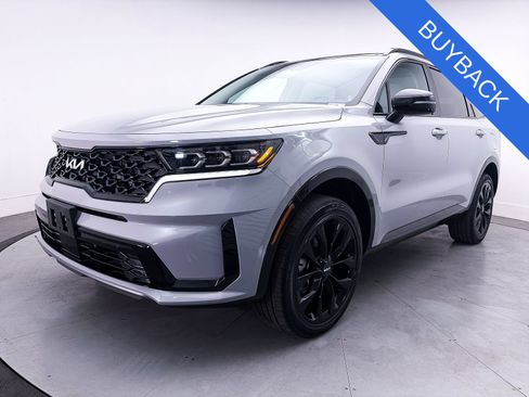 Used 2023 Kia Sorento SX AWD/4WD image 14