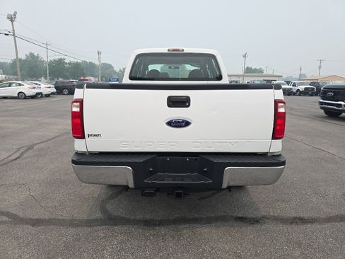 Used 2009 Ford F250 XL AWD/4WD image 7