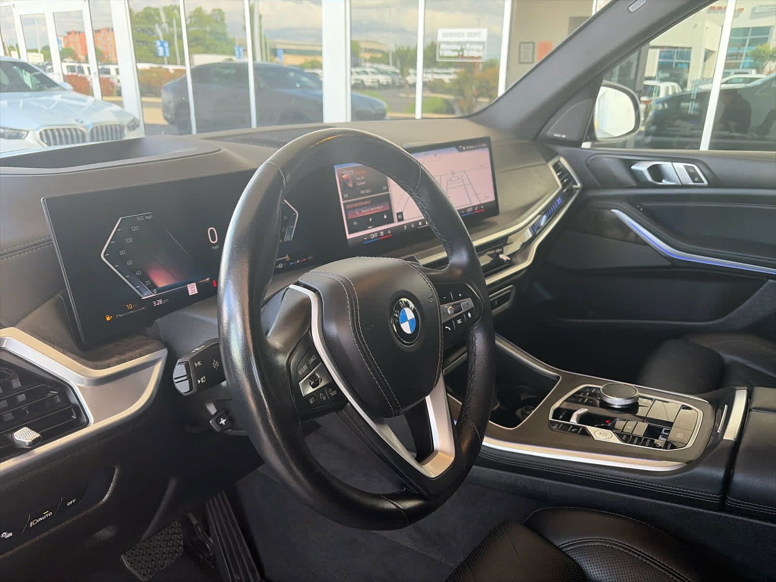 Used 2024 BMW X5 xDrive40i AWD/4WD image 10