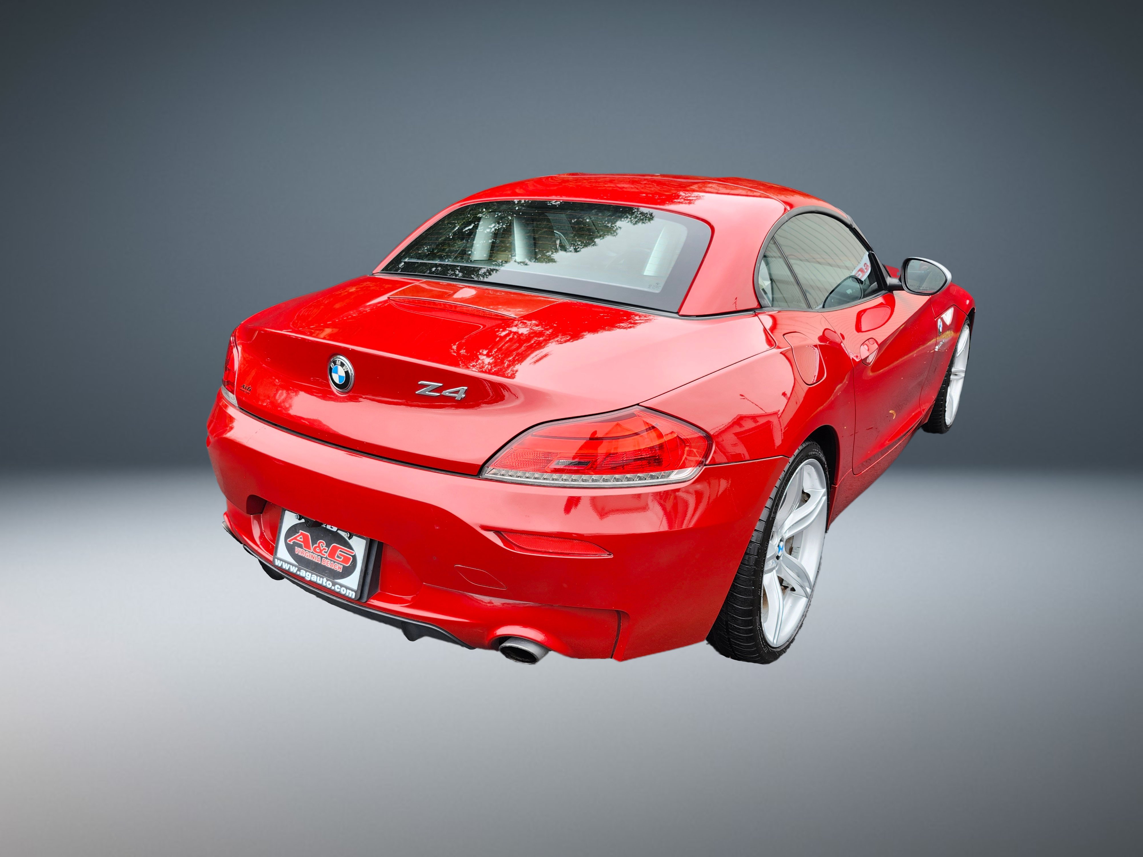 Used 2011 BMW Z4 sDrive35is RWD image 3