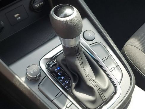 Certified 2023 Hyundai Kona SEL AWD/4WD image 29