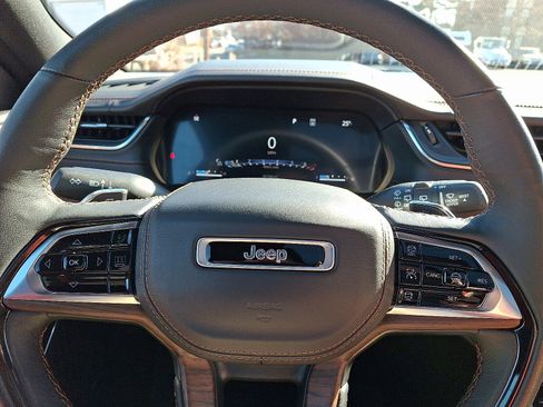 Used 2023 Jeep Grand Cherokee L Summit w/ Advanced Protech Group IV image 20