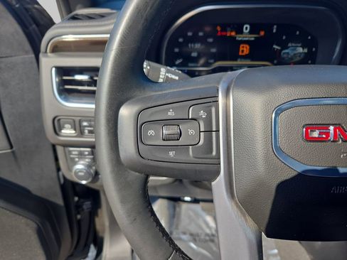 Used 2024 GMC Yukon SLE image 20