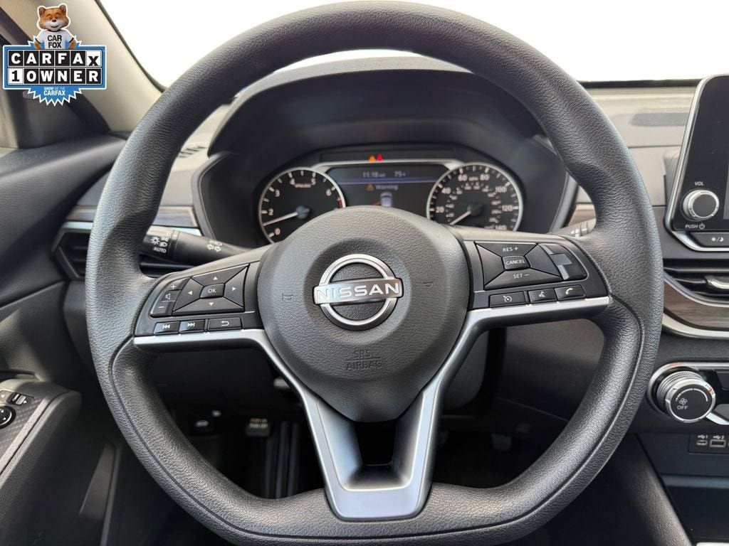 Certified 2024 Nissan Altima 2.5 SV FWD image 12