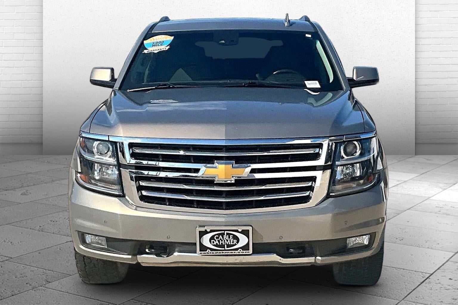 Used 2018 Chevrolet Tahoe LT w/ Luxury Package AWD/4WD image 2