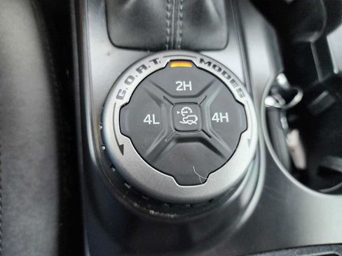Used 2024 Ford Bronco Big Bend AWD/4WD image 32