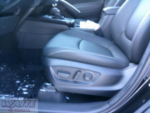 New 2026 Toyota Corolla Cross XLE image 20