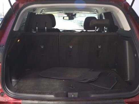 Used 2023 Chevrolet TrailBlazer LT w/ Convenience Package image 11