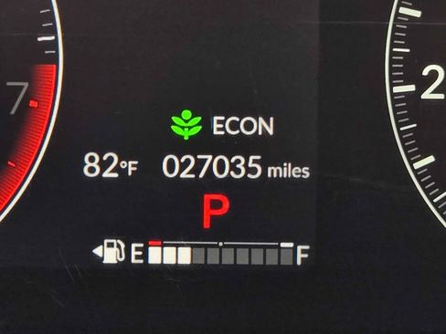 Used 2023 Honda HR-V LX image 25