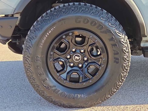 Used 2022 Ford Bronco Wildtrak AWD/4WD image 11