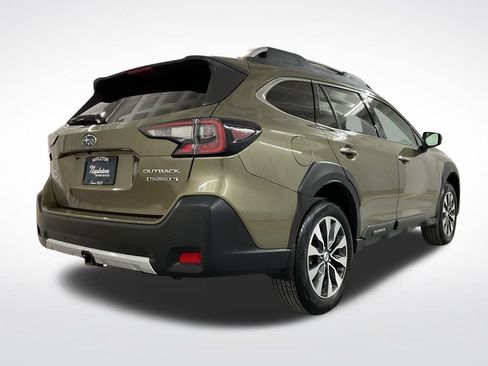 Used 2024 Subaru Outback Touring XT AWD/4WD image 3