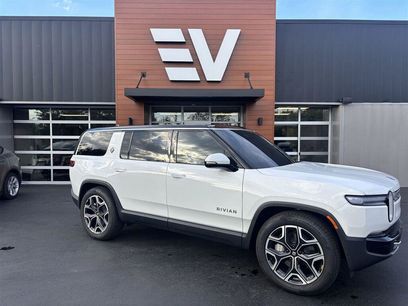 Used 2026 Rivian R1S Adventure