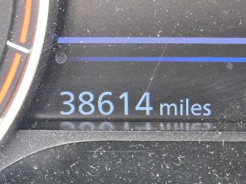 Used 2025 Nissan Altima 2.5 SV FWD image 32