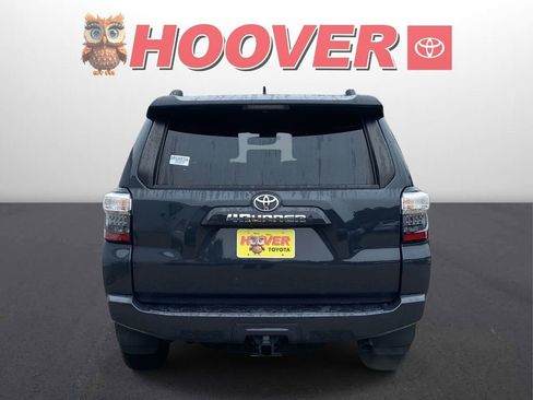Used 2024 Toyota 4Runner SR5 image 3