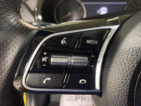 Used 2022 Kia Seltos SX w/ Sunroof Package image 24