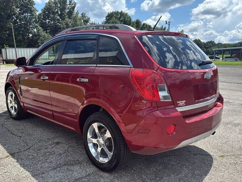 Used 2013 Chevrolet Captiva Sport LT w/ Convenience Package FWD image 3