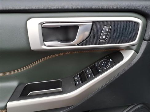 Used 2022 Ford Explorer Timberline image 13