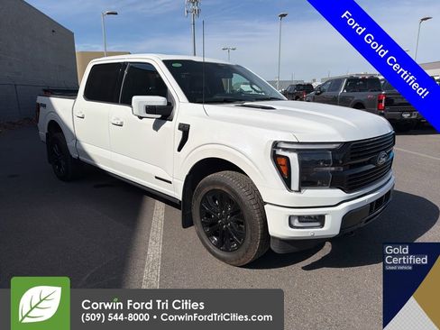 Used 2025 Ford F150 Platinum w/ FX4 Off-Road Package image 4