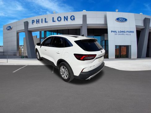 Used 2023 Ford Escape Active w/ Tech Pack #1 FWD image 4