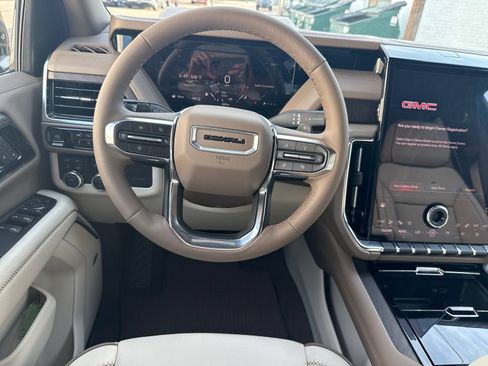 New 2026 GMC Yukon Denali AWD/4WD image 22
