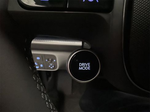 New 2025 Hyundai Ioniq 6 SEL image 19