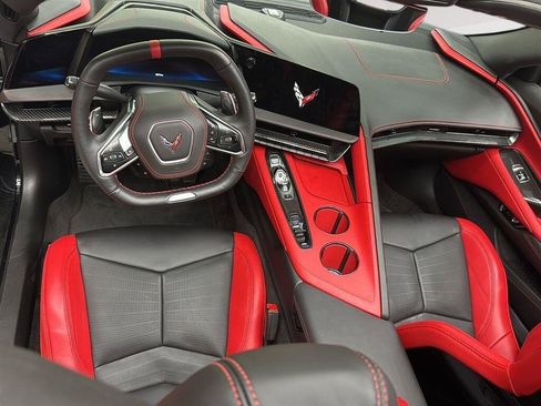 Used 2026 Chevrolet Corvette Z06 RWD image 7