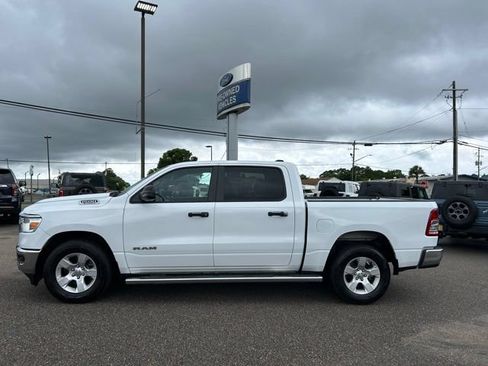 Used 2024 RAM 1500 Lone Star RWD image 5