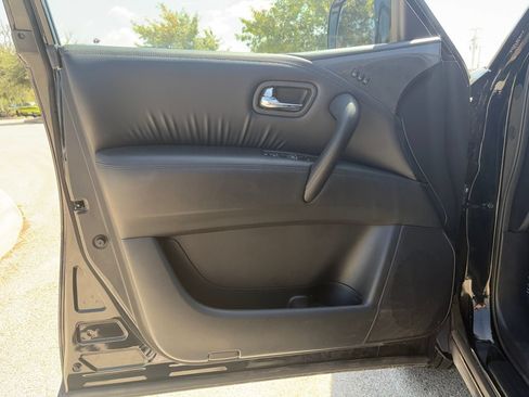 Used 2023 Nissan Armada SL w/ Midnight Edition Package RWD image 20