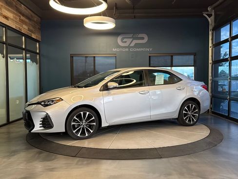 Used 2019 Toyota Corolla SE FWD image 7