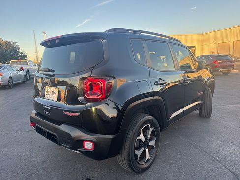 Used 2019 Jeep Renegade Trailhawk w/ LED Lighting Group image 3