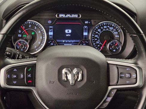 Used 2022 RAM 1500 Big Horn AWD/4WD image 16