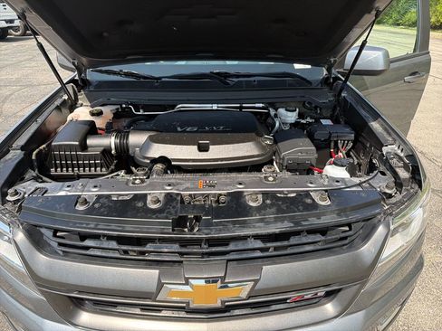 Used 2020 Chevrolet Colorado Z71 AWD/4WD image 26