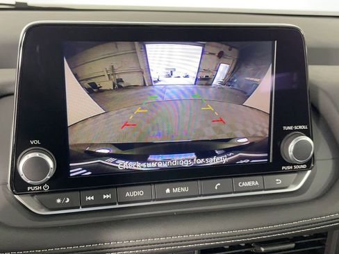 New 2025 Nissan Rogue S image 57