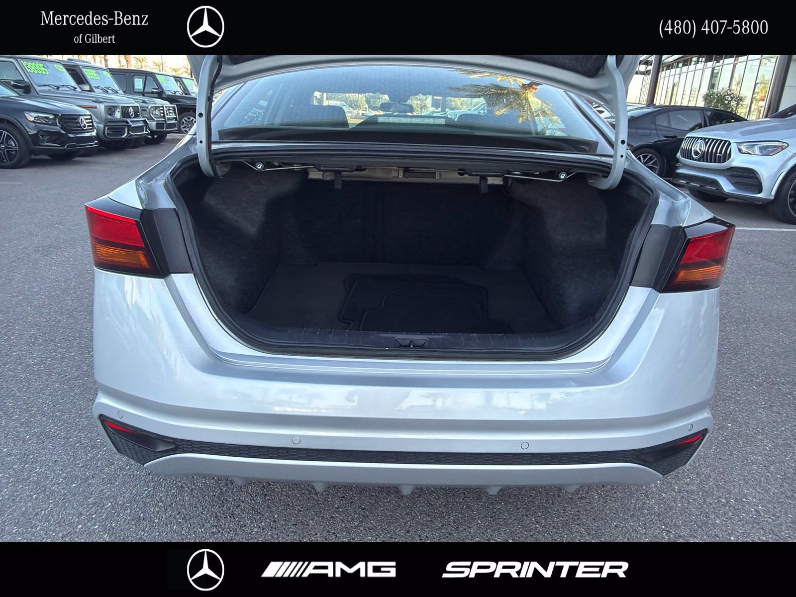 Used 2025 Nissan Altima 2.5 SV FWD image 8