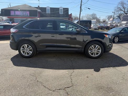 Used 2015 Ford Edge SEL AWD/4WD image 9