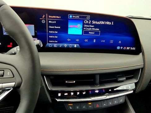 Used 2025 Cadillac CT5 V w/ LPO, ONYX Package image 15