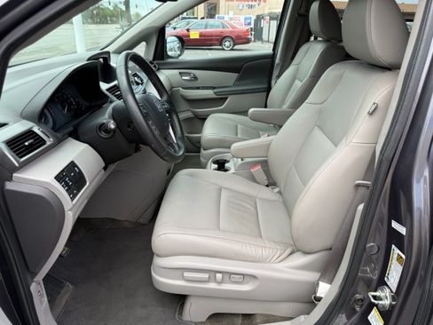 Used 2016 Honda Odyssey Touring image 13
