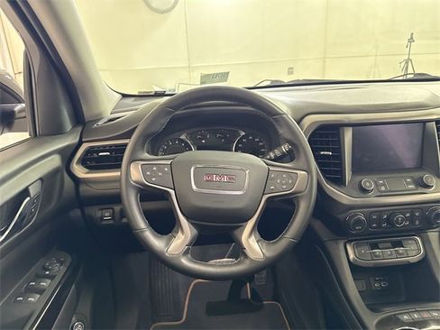 Used 2023 GMC Acadia AT4 image 34