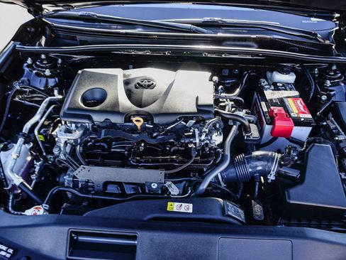 Certified 2023 Toyota Camry SE image 32