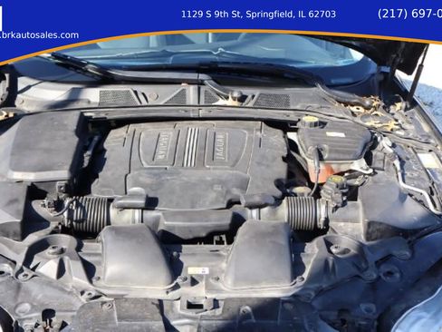 Used 2011 Jaguar XF Premium image 29